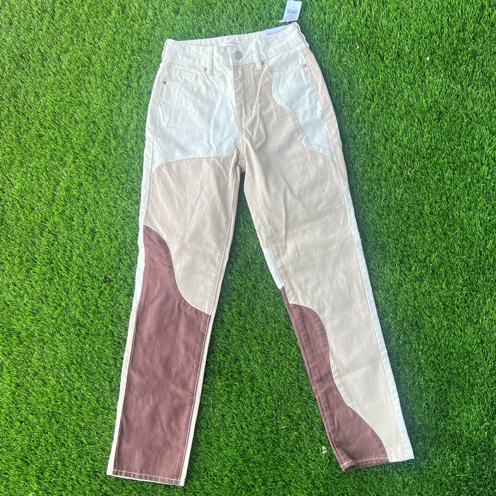PacSun Tan & Brown Panel Mom Jeans